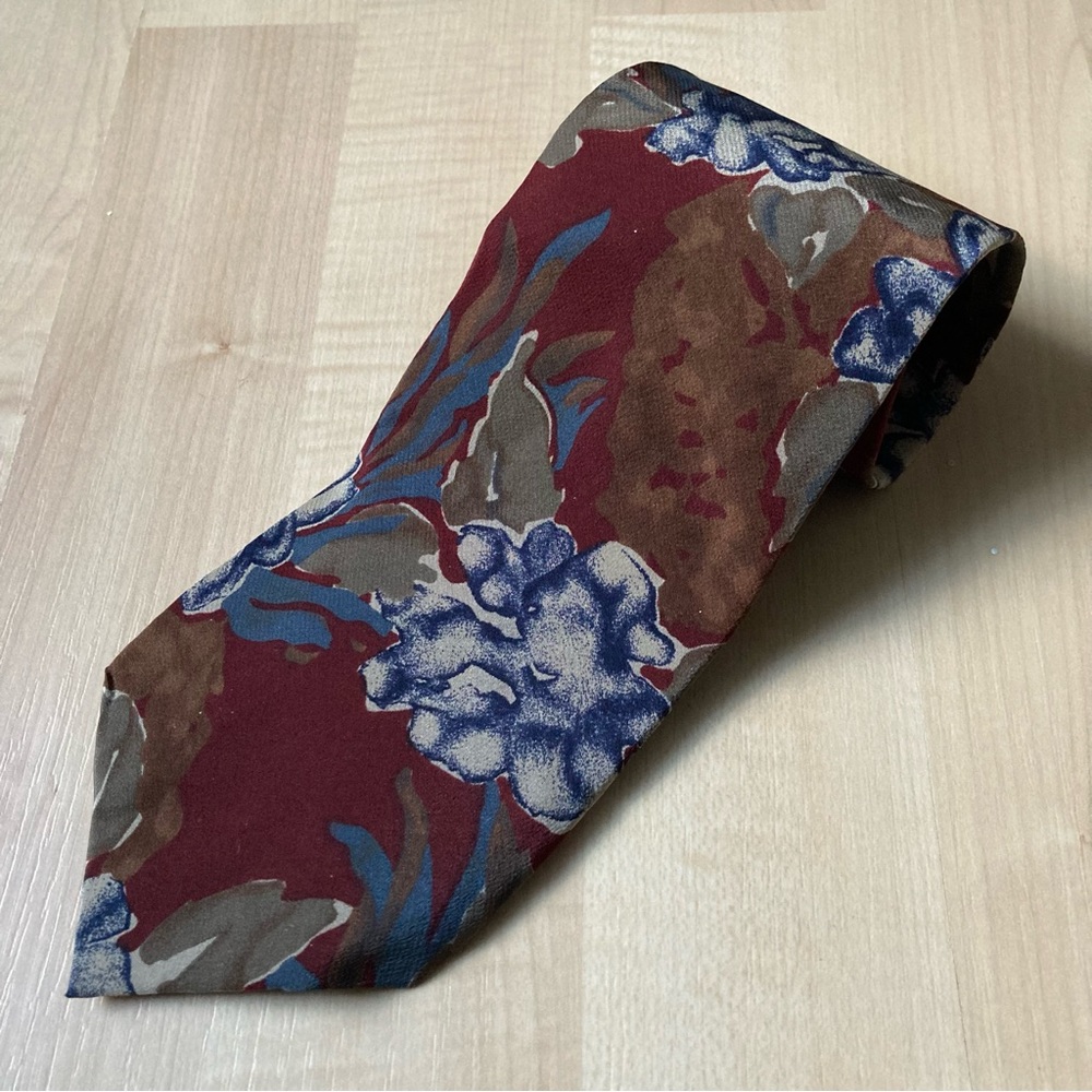 Enrico Coveri 100% Silk Tie 57”